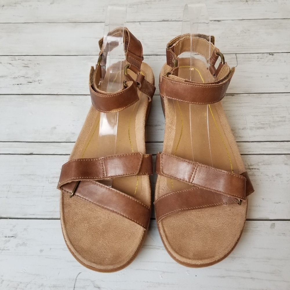 Vionic Kayan Leather Hook And Loop Platform Sanda… - image 3